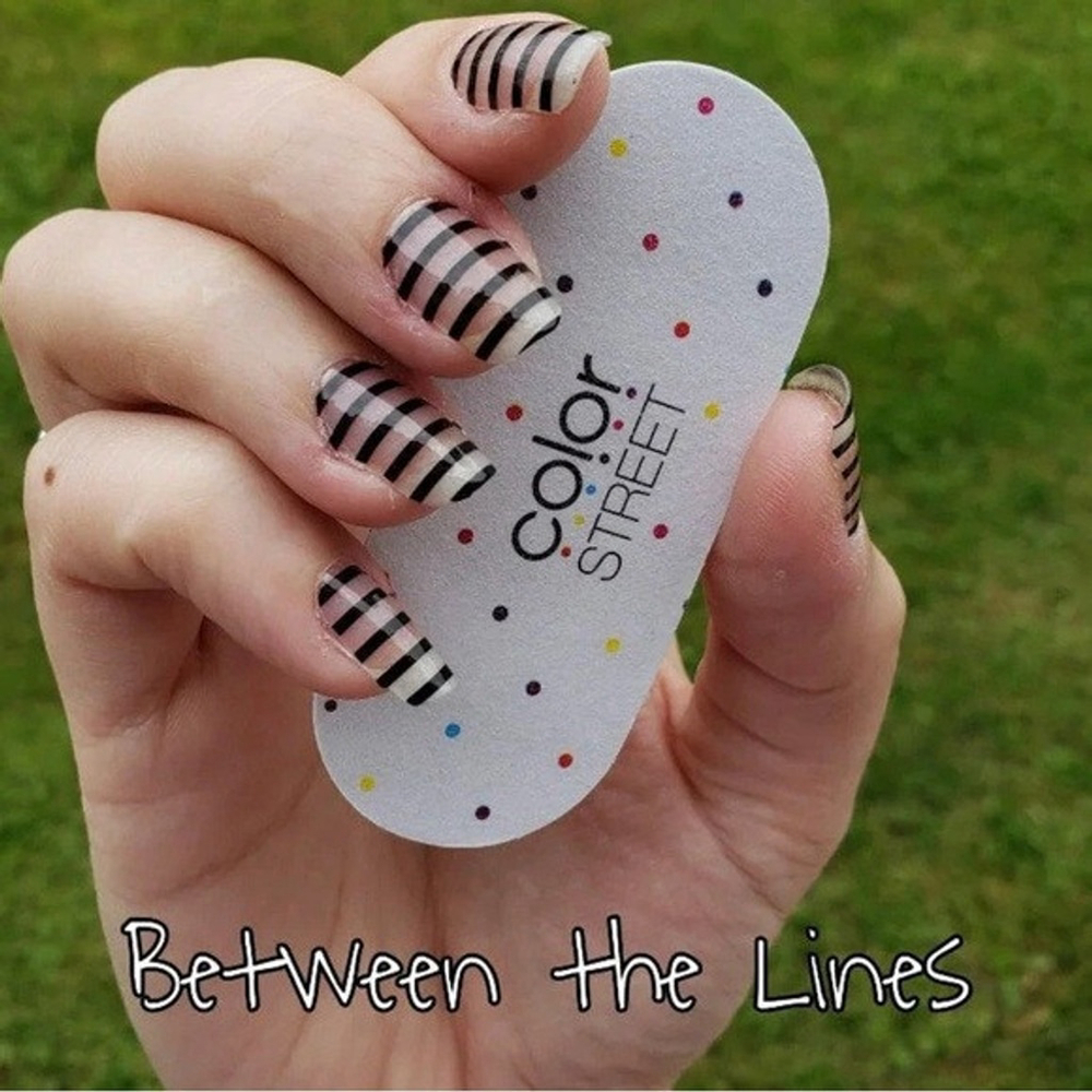 Polka Dot Com Color Street Nail Polish Strips. New in package